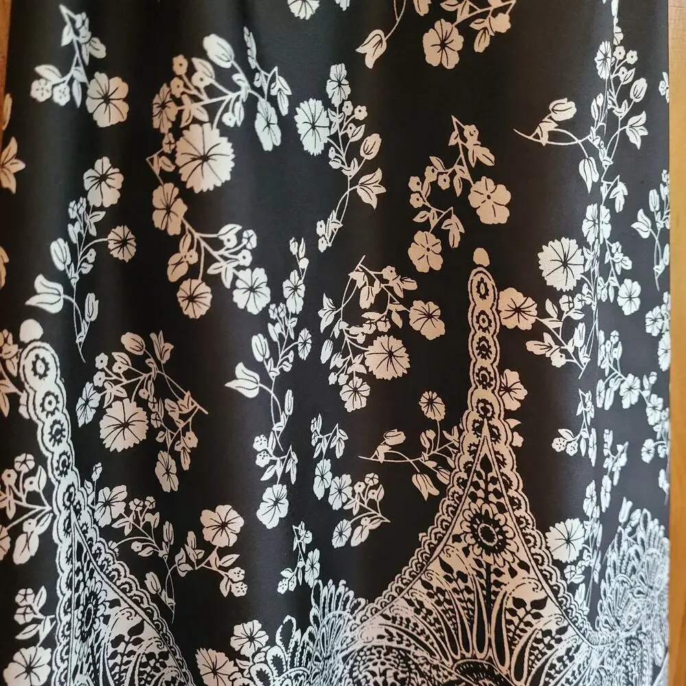 Renee C Black Floral Halter Top Size S Paisley Border Boho Y2K Indie Festival